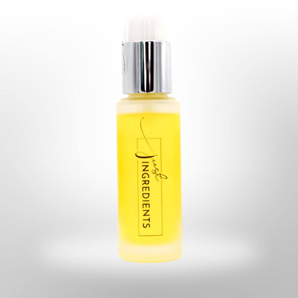 Just Ingredients Organic Face Serum Oil is a powerhouse of 100% natural ingredients designed to deeply penetrate the skin, effectively preventing signs of aging while maintaining equilibrium for both dry and oily skin types.